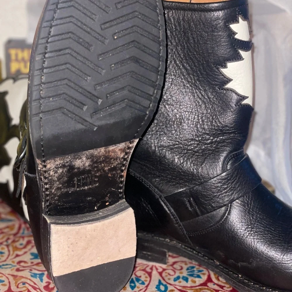 Frye Veronica Floral Black and White Leather Boots Women’s Moto - Picture 4 of 4